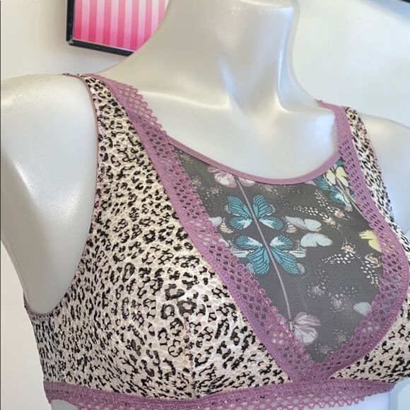 NWT Victoria Secret Bra bralette - Picture 3 of 3